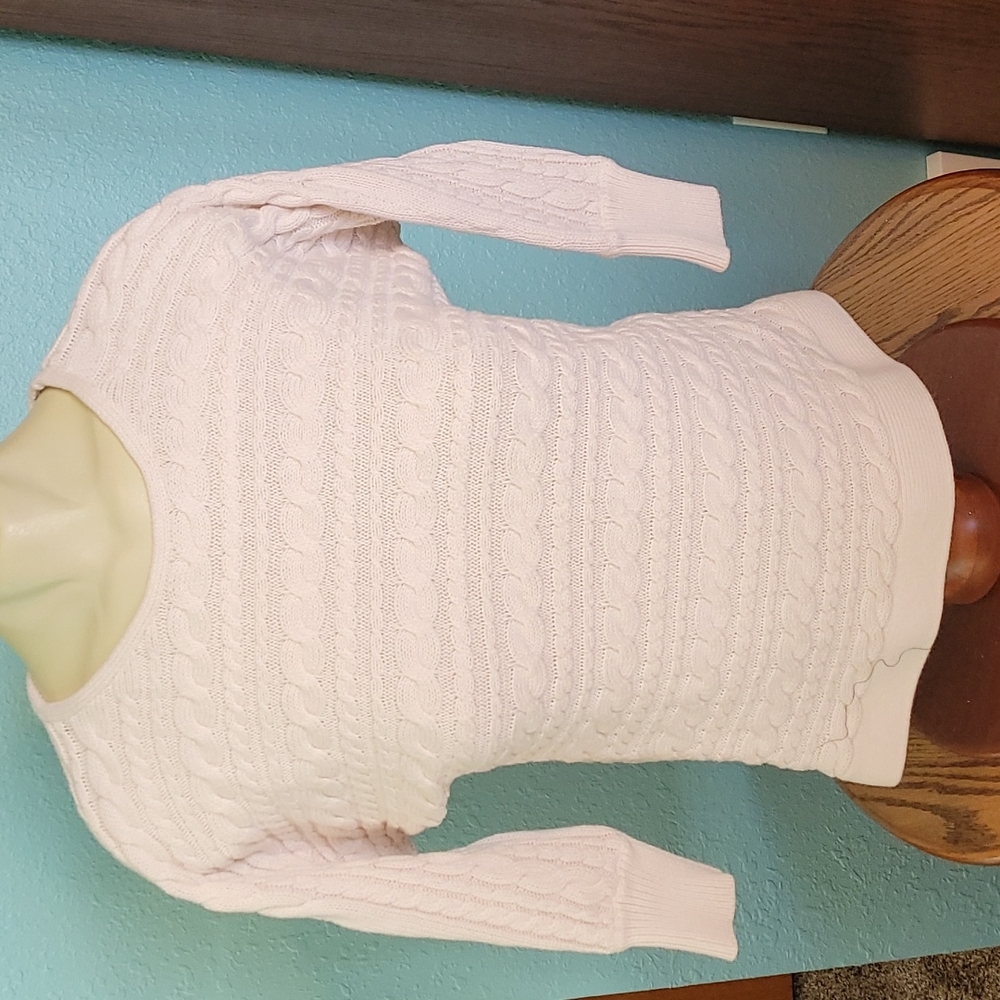 Banana Republic cream sweater Small Excellent condition